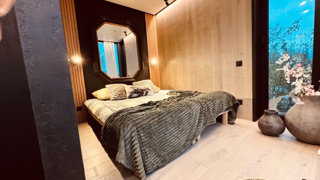 Luxury Retreat, atmosphere images (5/8)